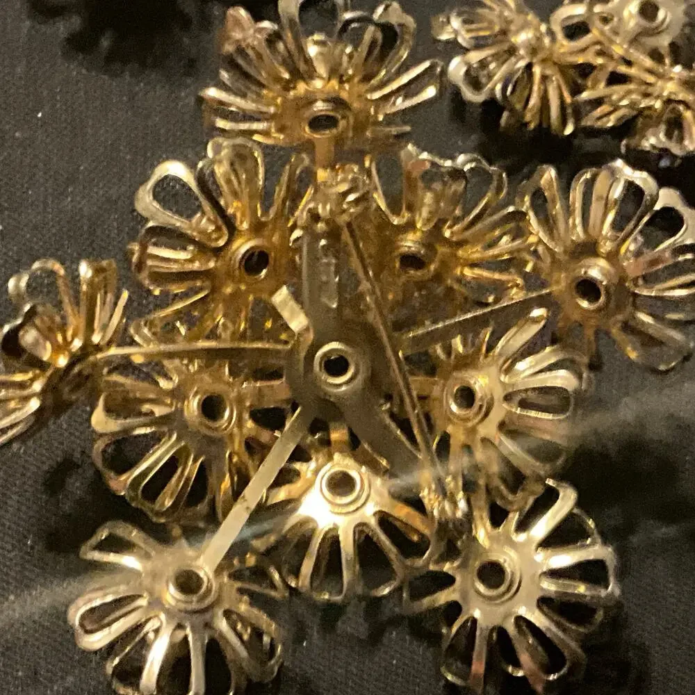Vintage Coro Flower Rhinestone Brooch & Screw Back Earrings